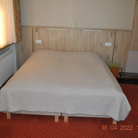 Pokoje Z Lazienkami *