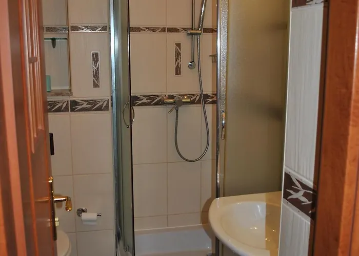 Pokoje Z Lazienkami *